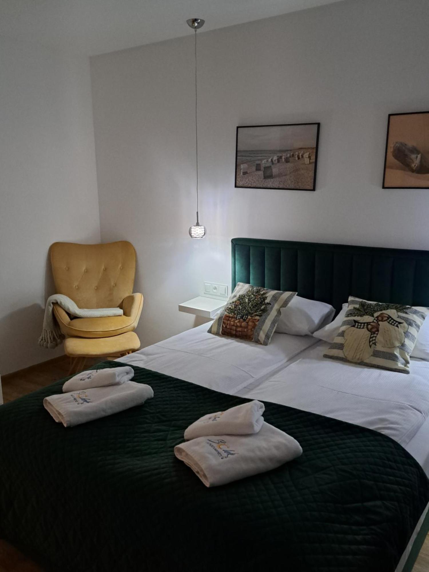 Solek Apartamenty I Pokoje Goscinne Großmöllen Exterior foto